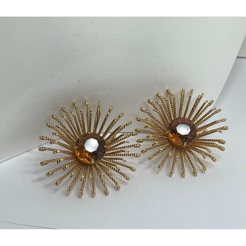 Sarah Coventry Vintage Clip-on Earrings "Golden Mum" Star/Sun-Burst Gold-tone